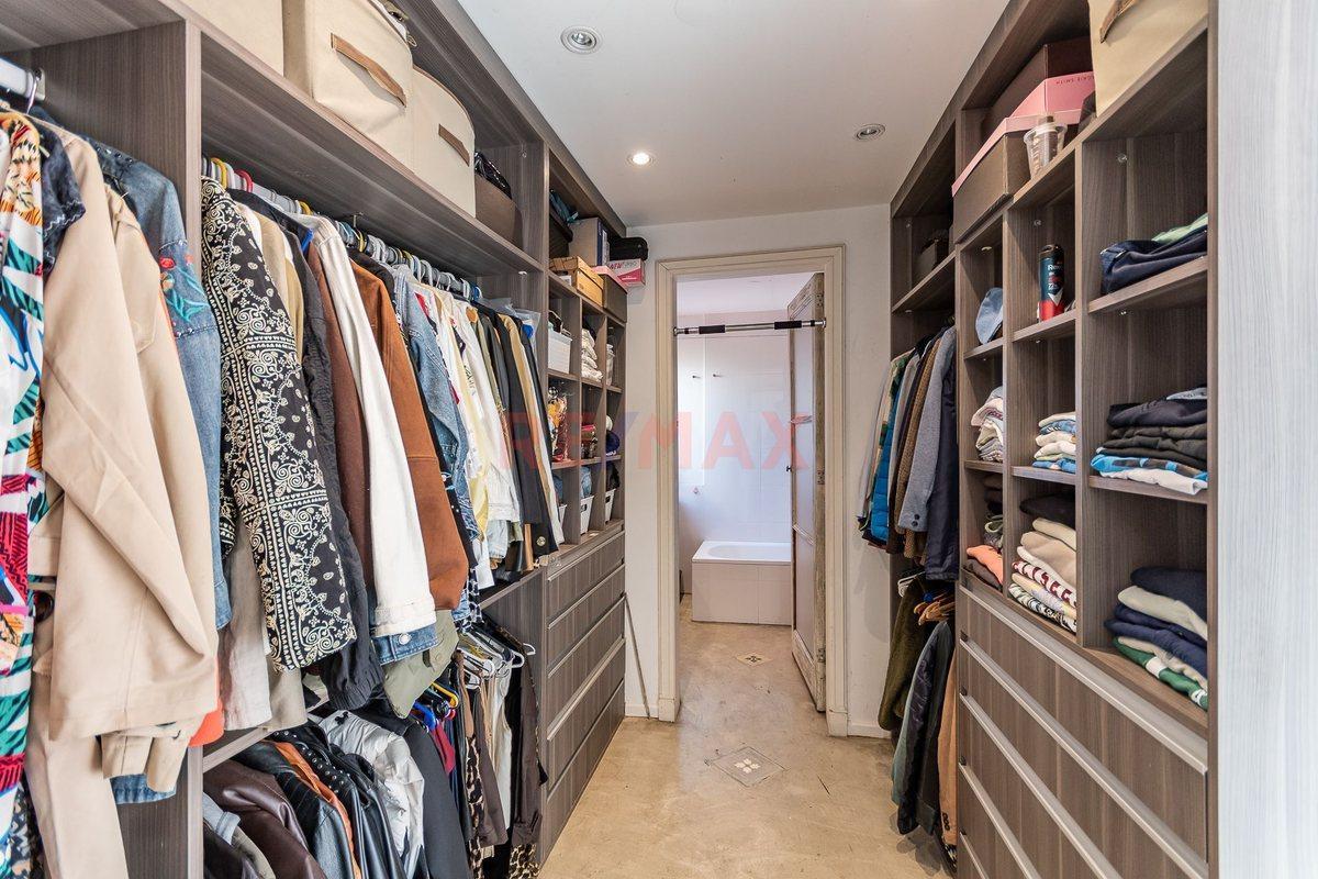 Foto de VENTA CASA 5 AMB CON PILETA EN FLORES, imagen 3