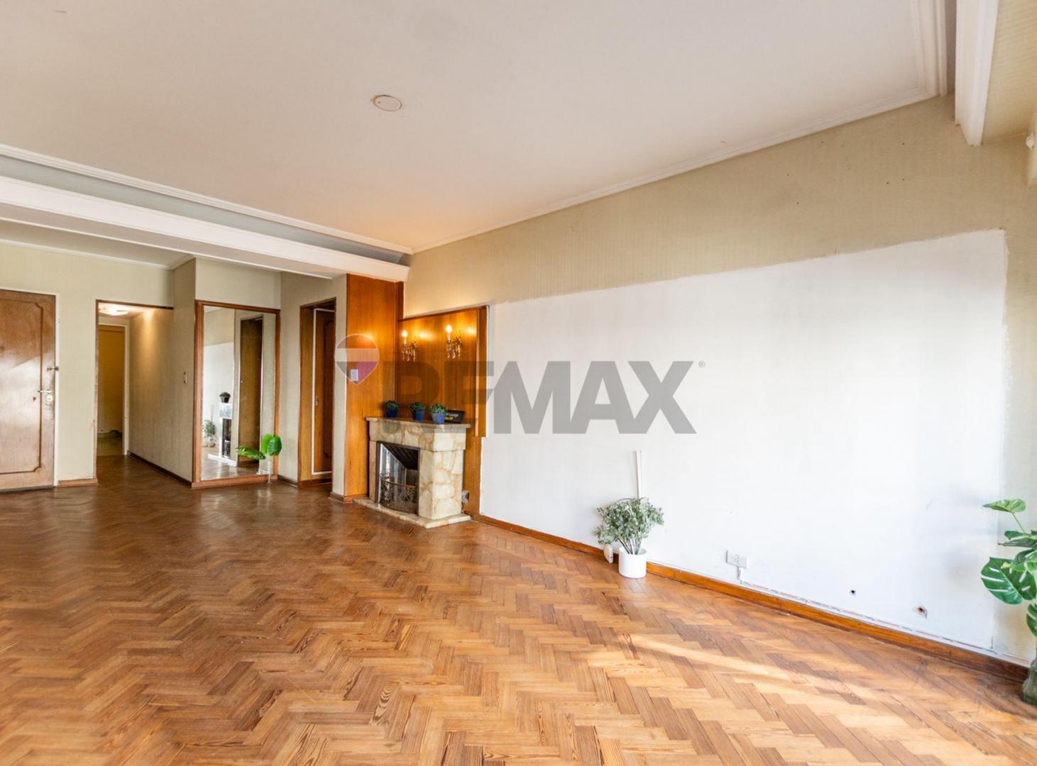 Foto de VENTA DEPTO 5 AMBIENTES , MUY AMPLIOS EN CABALLITO, imagen 1