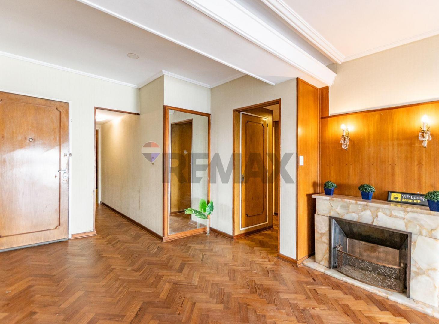 Foto de VENTA DEPTO 5 AMBIENTES , MUY AMPLIOS EN CABALLITO, imagen 3