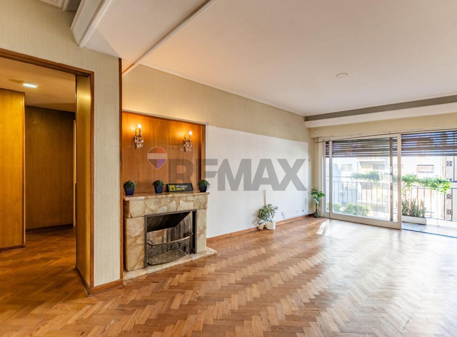 Foto de VENTA DEPTO 5 AMBIENTES , MUY AMPLIOS EN CABALLITO, imagen 2