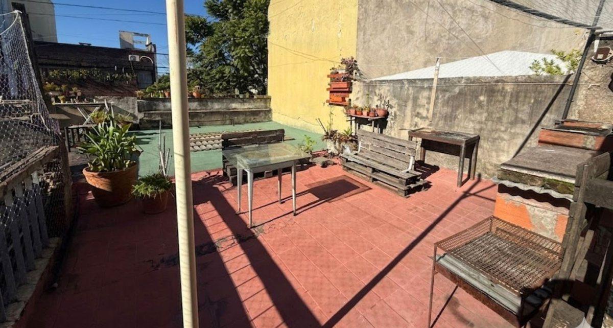 Foto de Casa 4 Amb c/ Patio y Terraza en Velez Sarsfield, imagen 3