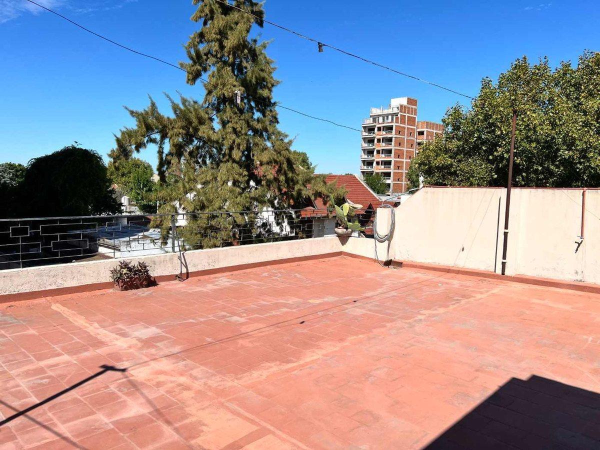 Foto de PH 4 amb al frente VENTA, con terraza en CASEROS, imagen 2