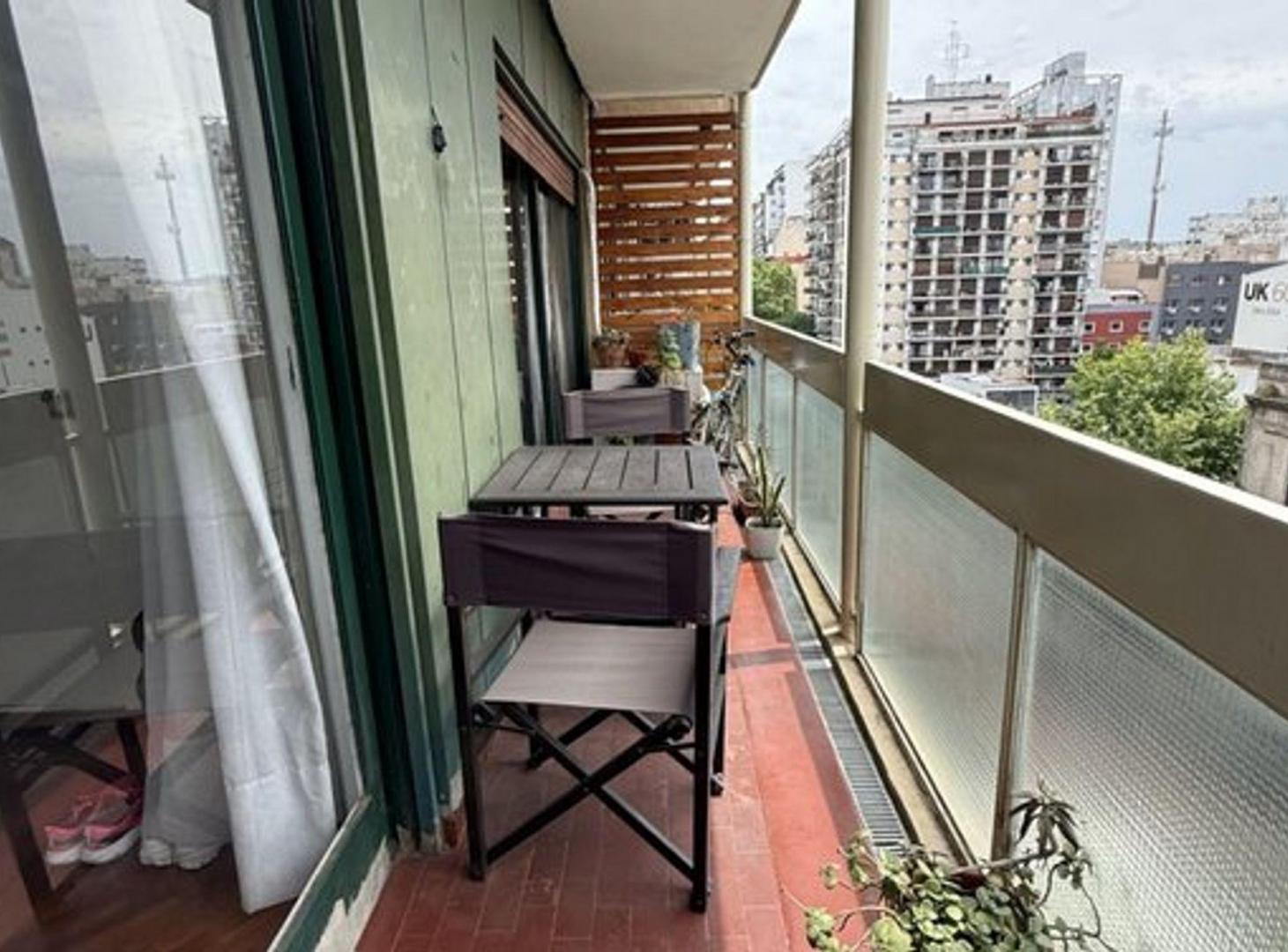 Foto de VENTA 3 AMB + DEPEND. BALCON, COCHERA Y BAULERA, imagen 3
