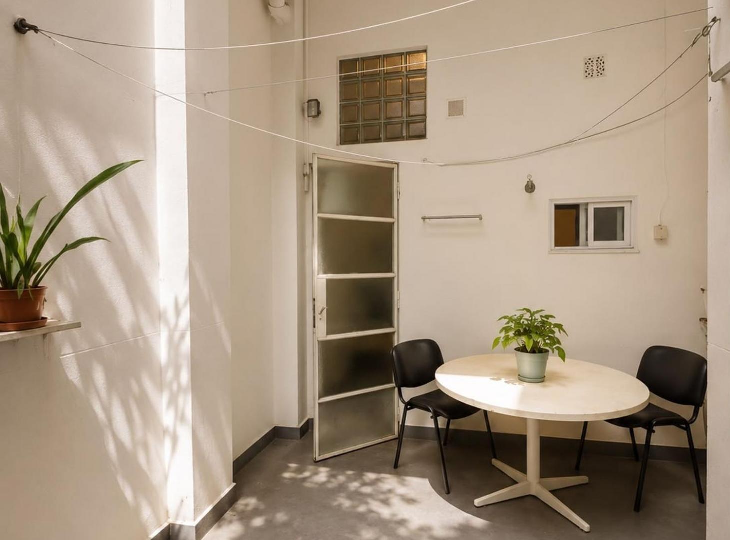 Foto de VENTA PH 3 AMBIENTES PATIO LAVADERO JARDIN EXCELE, imagen 3