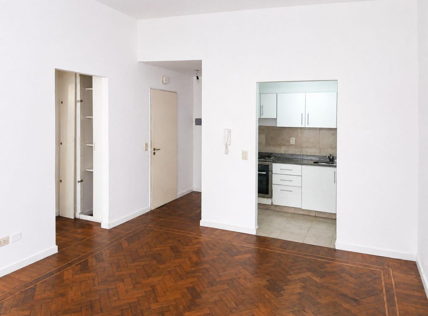 Foto de Alquiler Depto 2 Amb + Cocina Pileta y Sum Moron, imagen 1