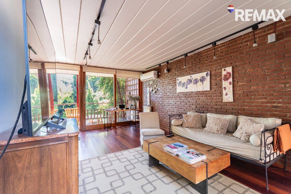 Foto de VENTA CASA 4 AMB CON PILETA EN CAMPANA, imagen 3