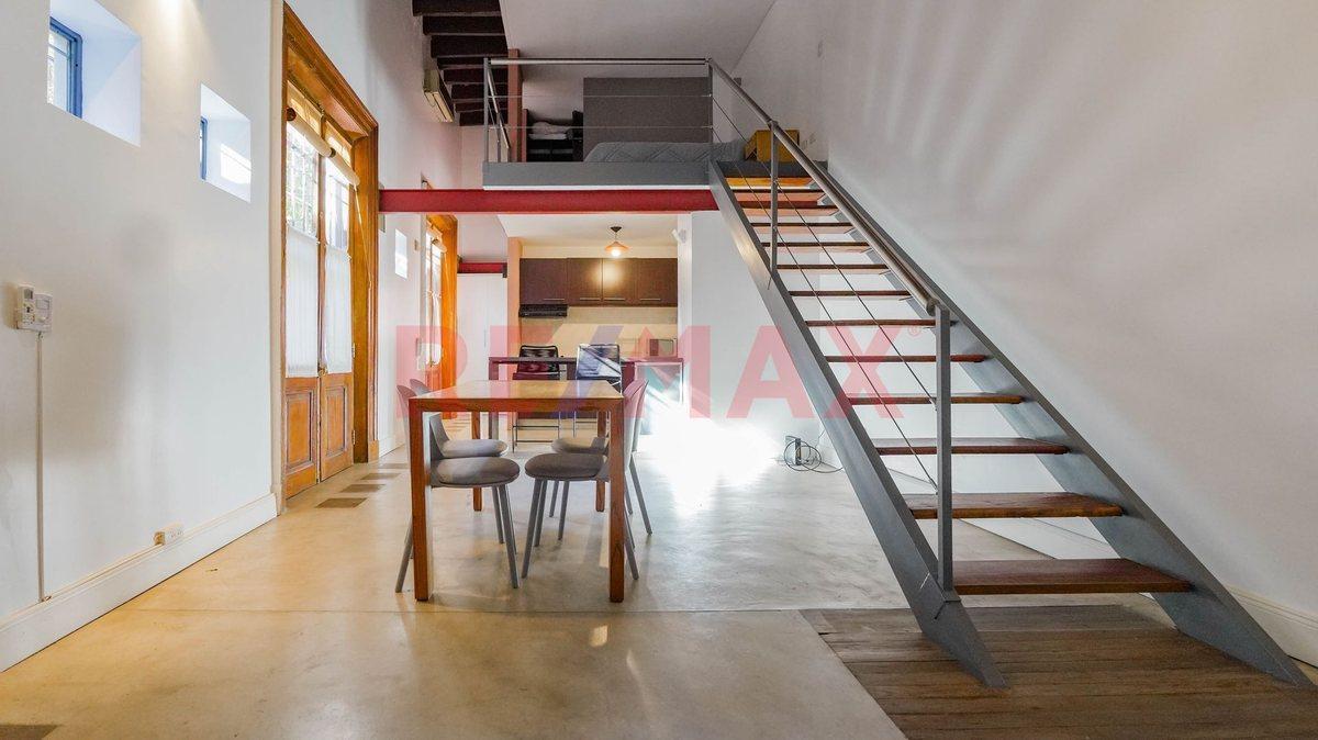 Foto de Dpto 2 amb tipo loft Alquiler amoblado Montserrat, imagen 2