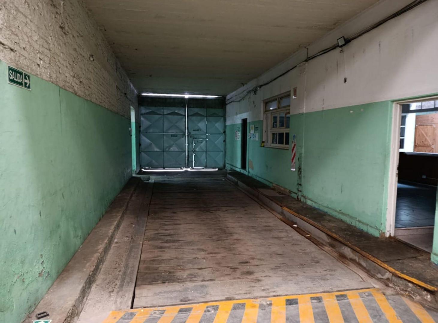 Foto de ALQUILER GALPON AVELLANEDA 1700M2, imagen 5