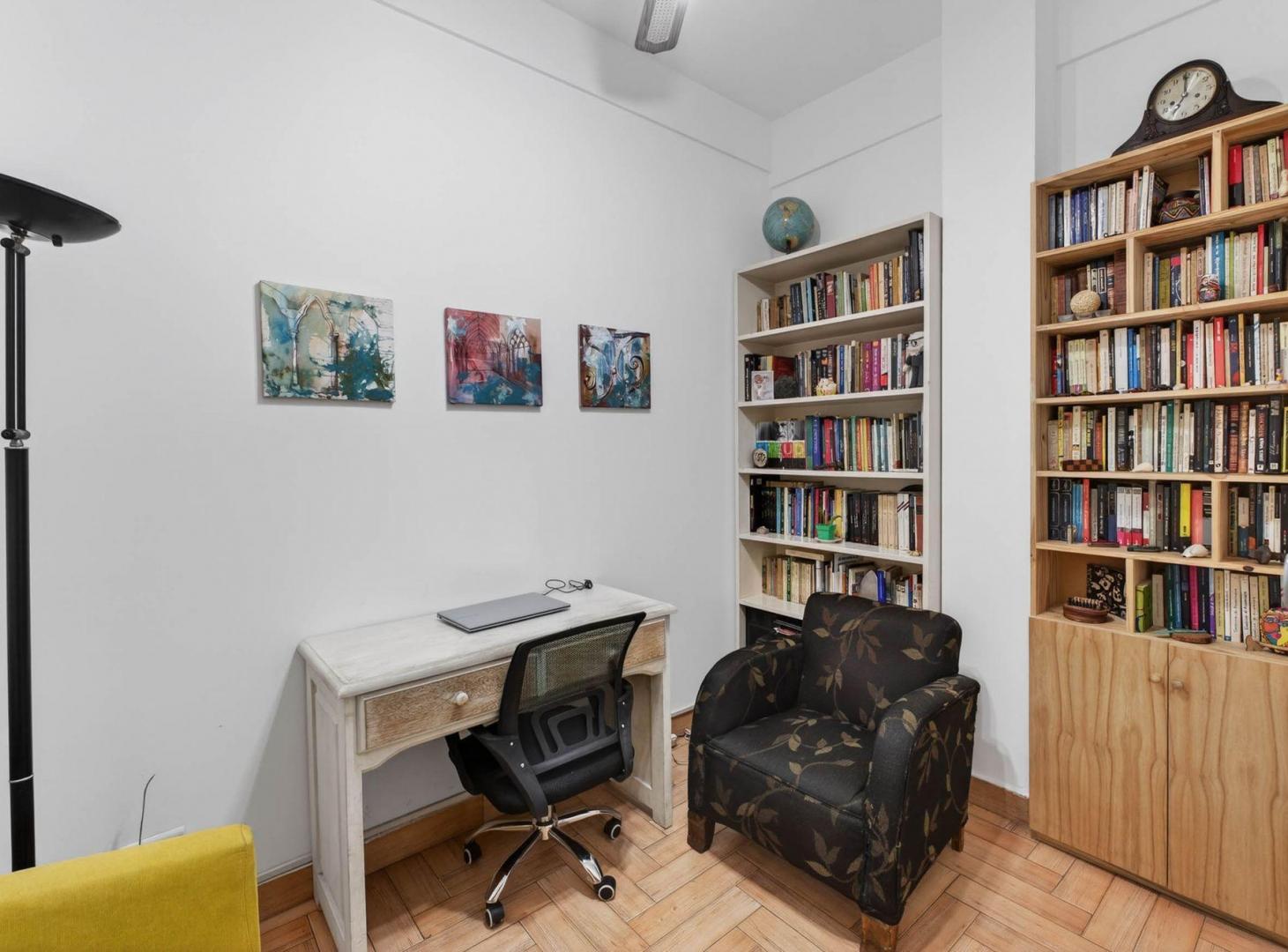 Foto de VENTA/PERMUTA DEPTO 3AMB CON ESCRITORIO Y BALCON, imagen 3