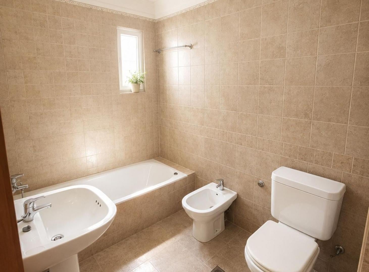 Foto de Alquiler Ddpto 5 Ambientes Balcon Pileta Sum Moron, imagen 3