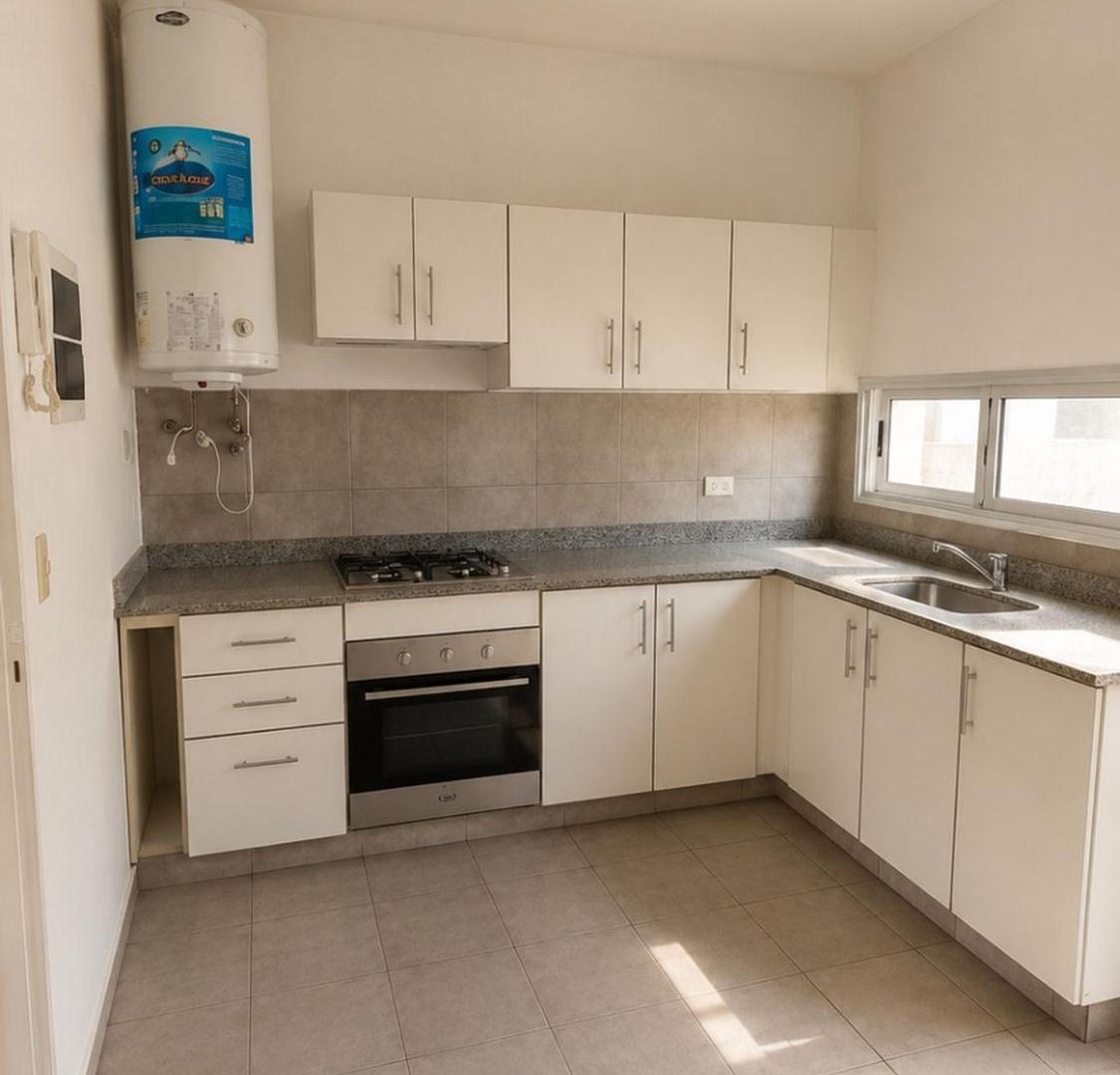 Foto de Alquiler Ddpto 5 Ambientes Balcon Pileta Sum Moron, imagen 1