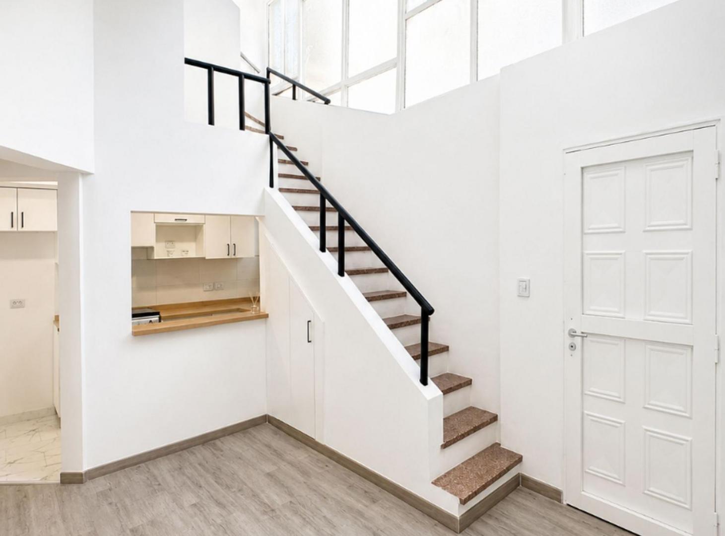 Foto de PH 3 Amb Reciclado a Nuevo, Límite c/ Villa Crespo, imagen 2