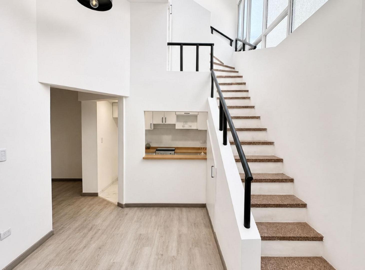Foto de PH 3 Amb Reciclado a Nuevo, Límite c/ Villa Crespo, imagen 3