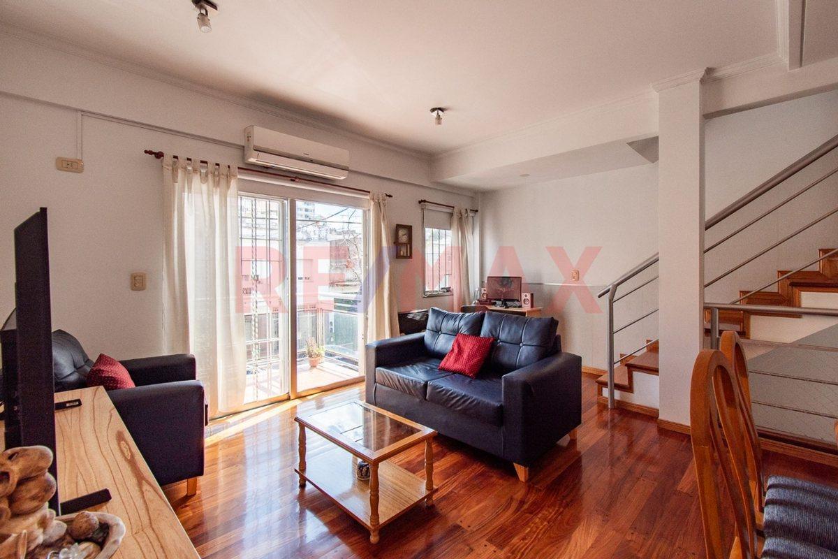 Foto de VENTA PH TIPO CASA 4 AMB PATIO COCHERA EN ALMAGRO, imagen 4
