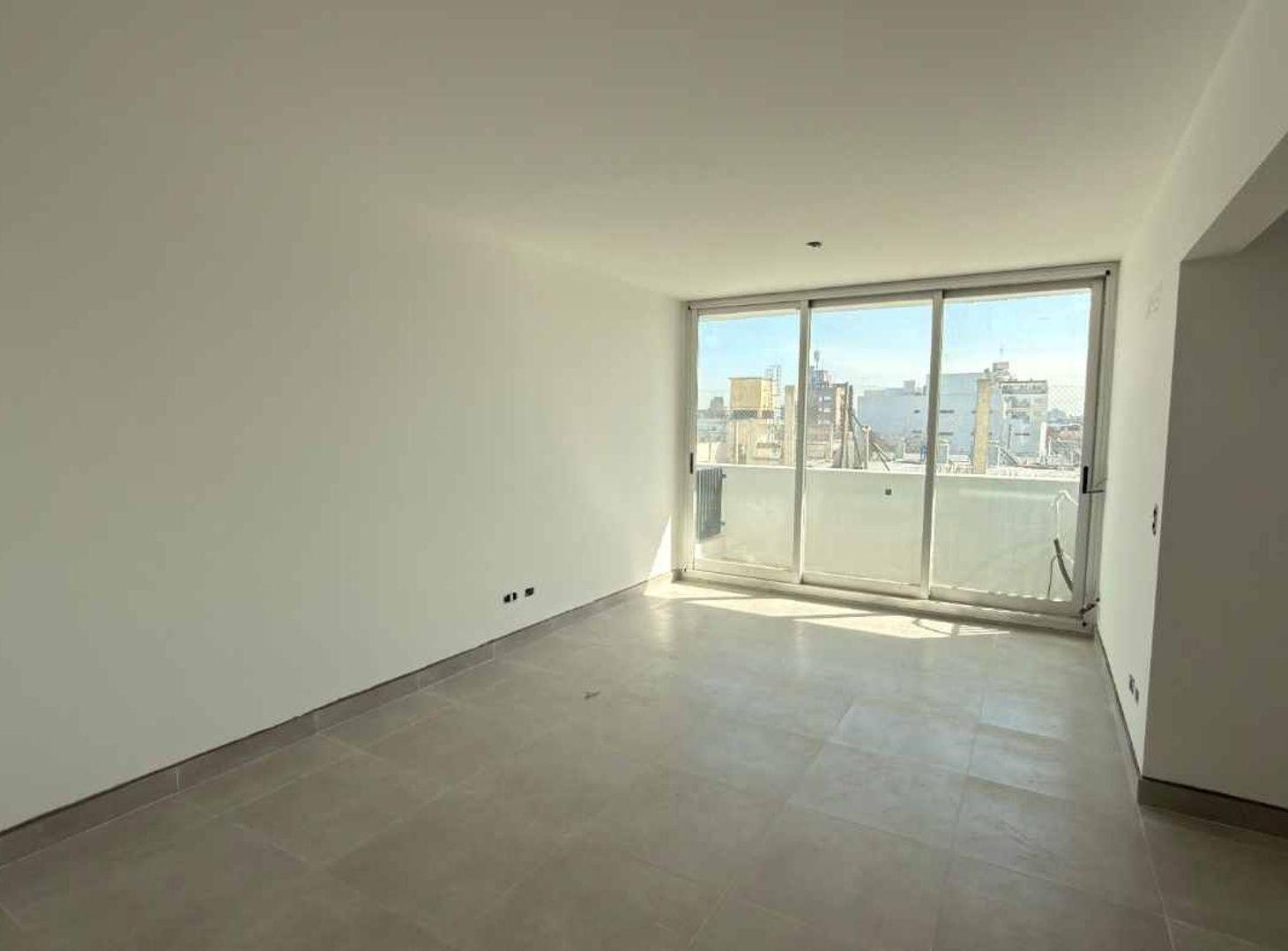 Foto de VENTA DEPTO 3 AMB A ESTRENAR PARQUE PATRICIOS, imagen 2