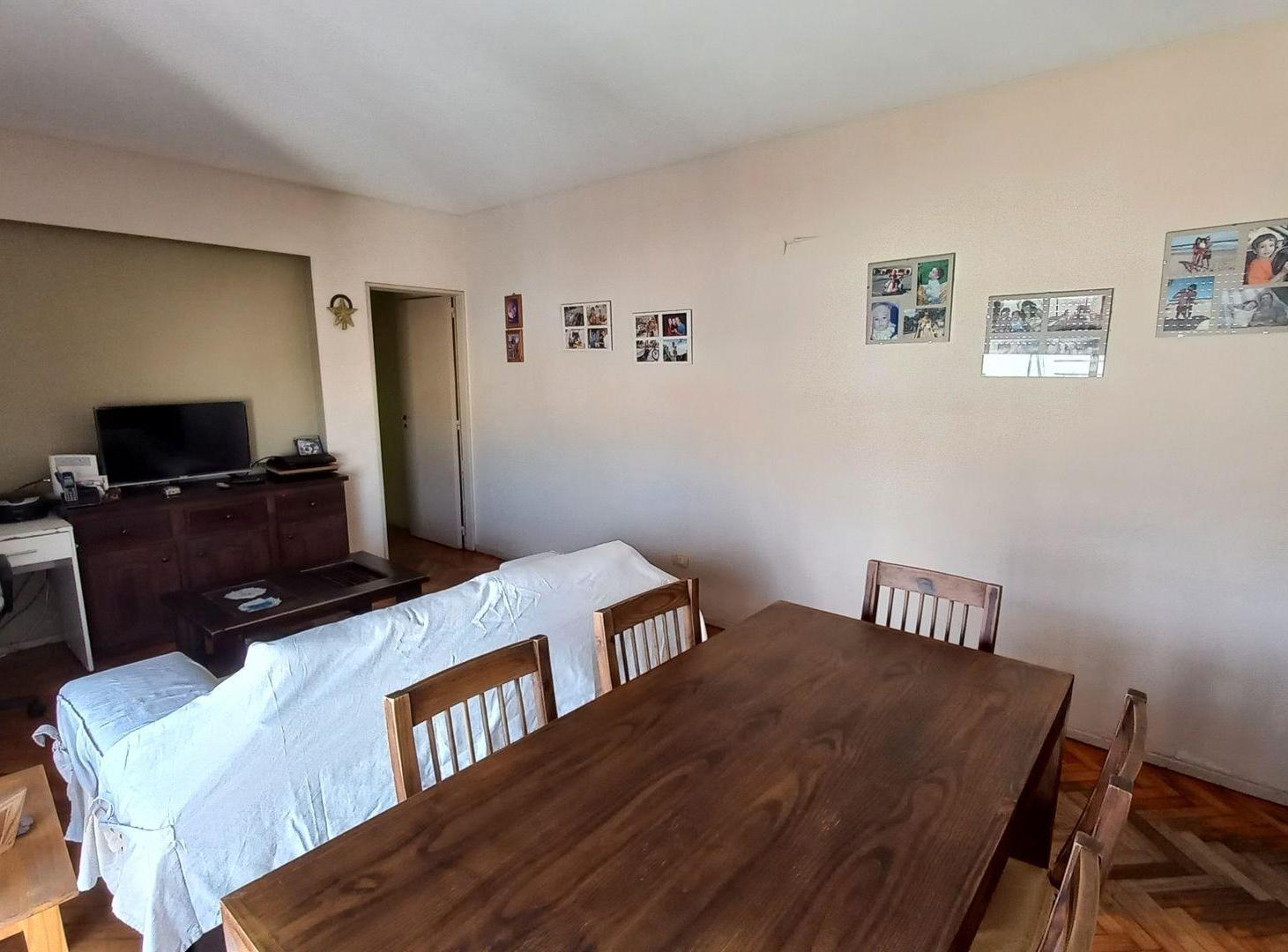 Foto de Venta dpto 3 amb Hipolito Yrigoyen 3200, Balvanera, imagen 4