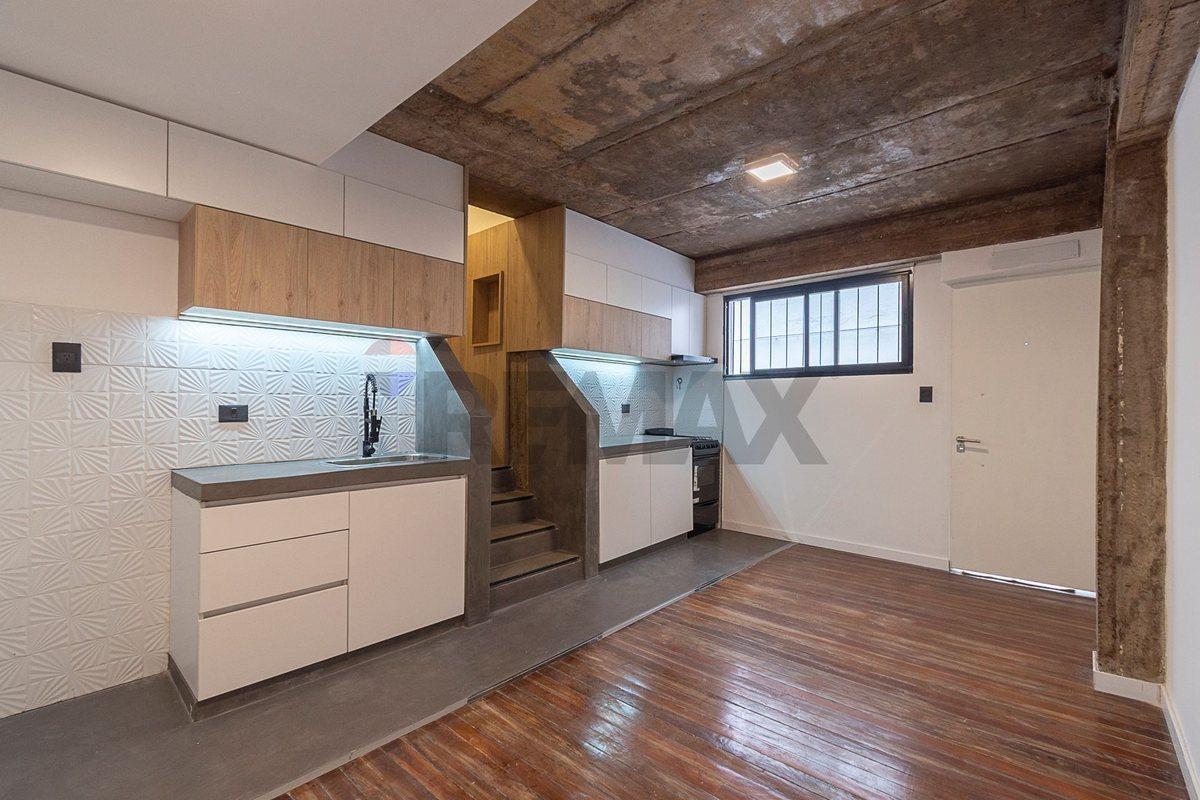 Foto de VENTA PH 3 AMB RECICLADO A NUEVO EN ALMAGRO, imagen 1
