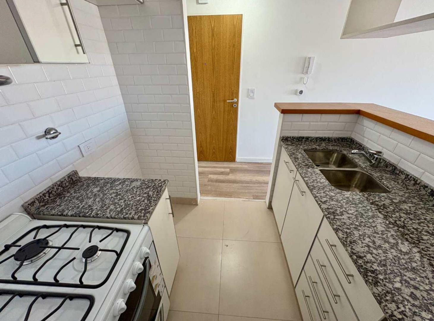 Foto de VENTA 2 AMB A ESTRENAR COCHERA PALERMO HOLYWOOD, imagen 3