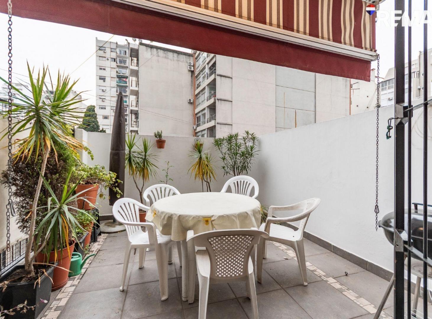 Foto de VENTA DEPARTAMENTO 3 AMBIENTES CON PATIO CABALLITO, imagen 1