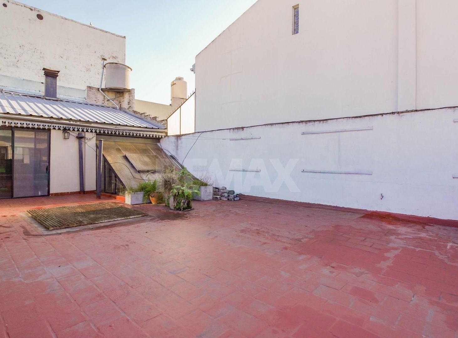 Foto de CASA LOTE PROPIO C/ COCHERA TERRAZA y QUINCHO, imagen 2