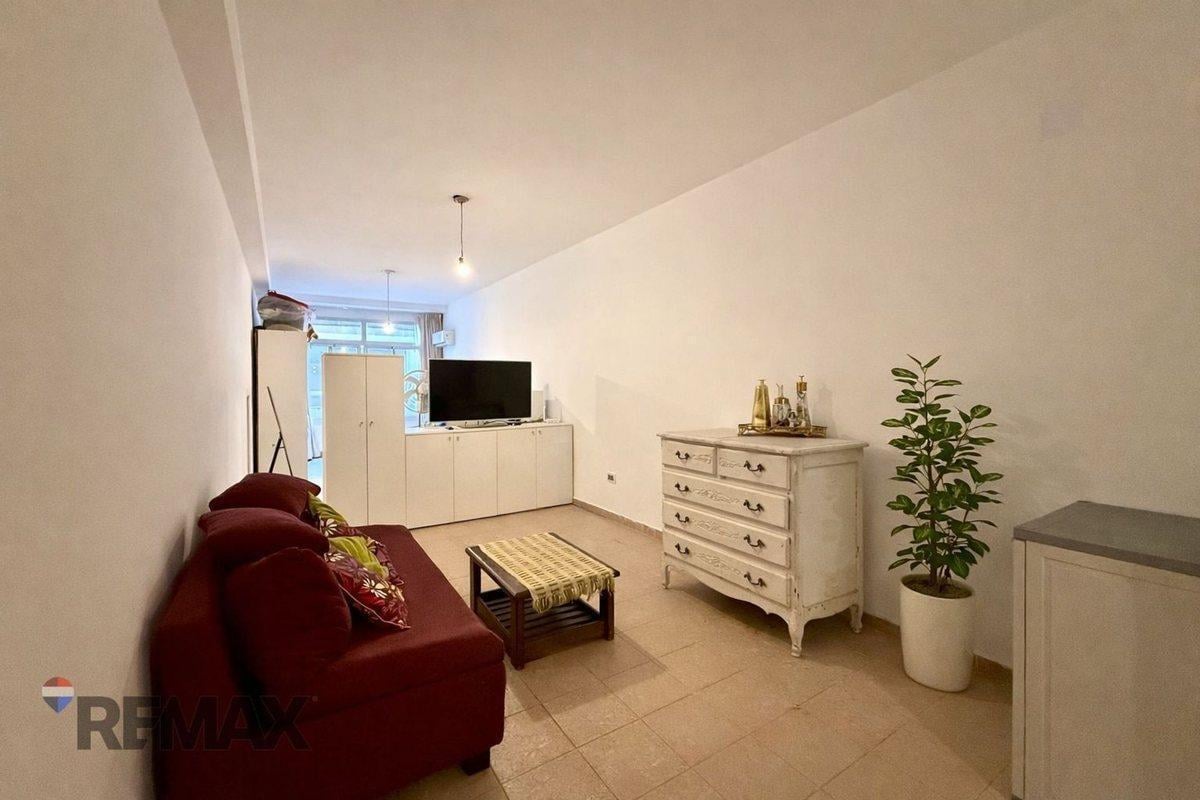 Foto de Venta monoambiente Palermo (Sanat. Guemes), imagen 2