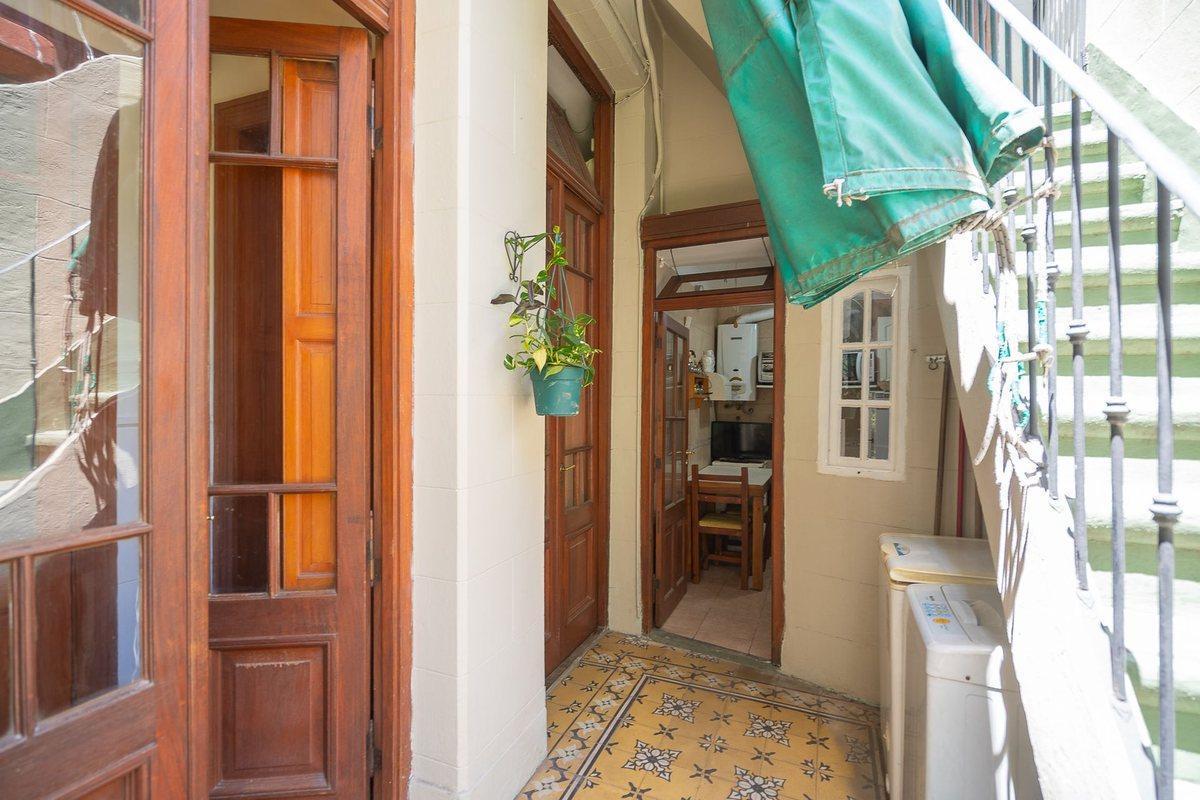 Foto de venta de ph con terraza propia en parque chacabuco, imagen 5