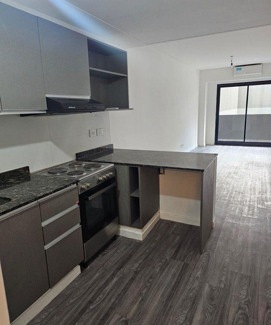Foto de VENTA DEPTO 2 AMB LUMINOSO -CABALLITO, imagen 2