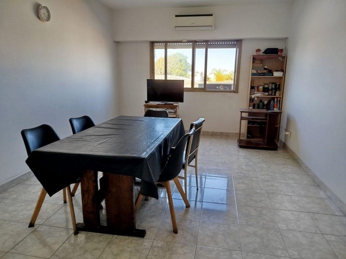 Foto de Dpto 2 amb. Lavadero. Cocina separ. Todo luz, imagen 1