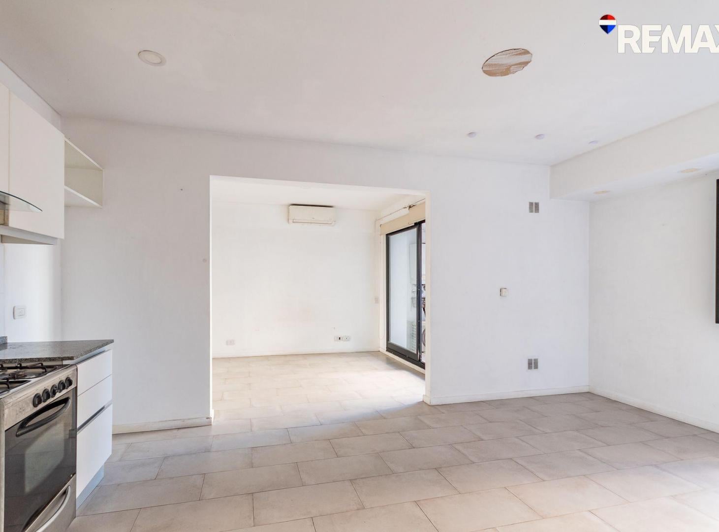 Foto de VENTA DEPARTAMENTO 2 AMBIENTES CON COCHERA, imagen 1