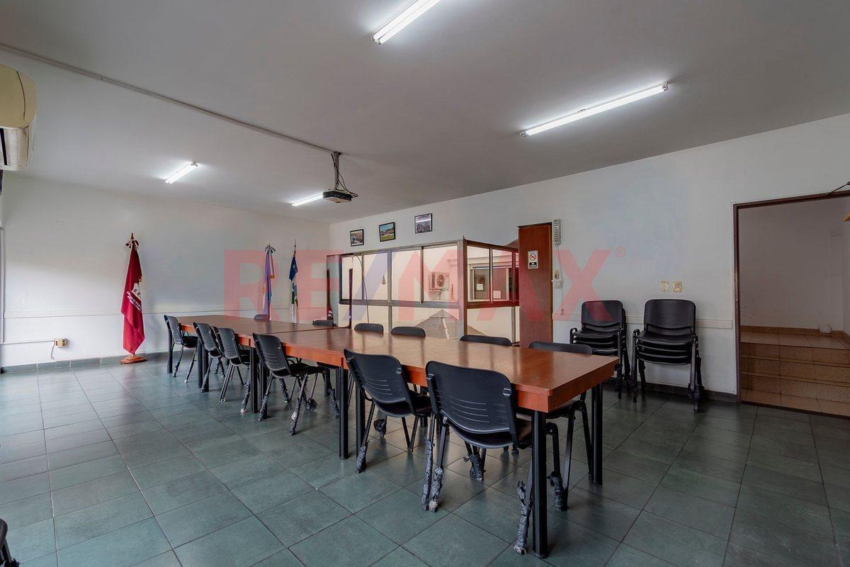 Foto de VENTA TRIPLEX 9 AMBIENTES CON TERRAZA - FINANCIA, imagen 4