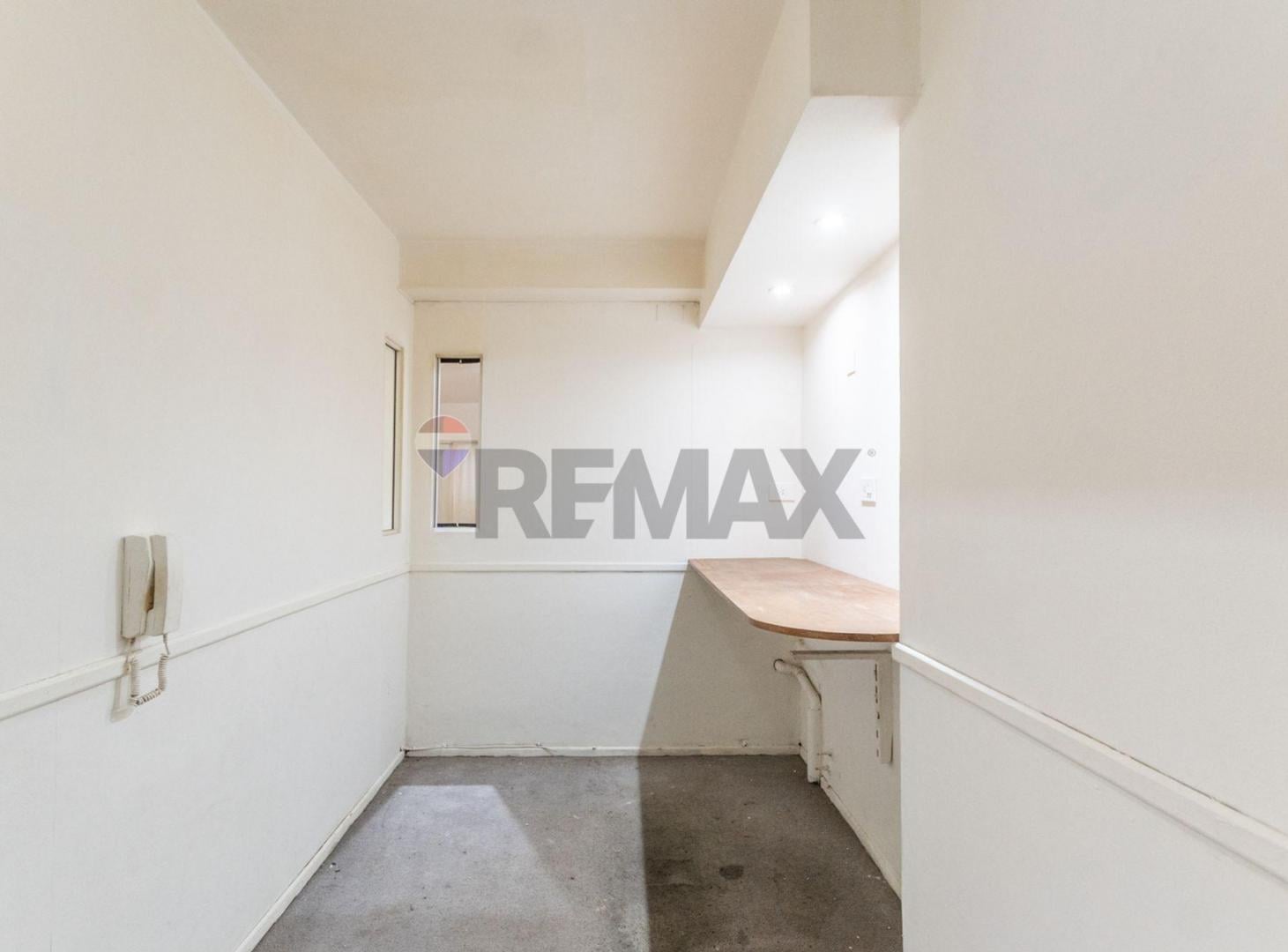 Foto de VENTA DEPARTAMENTO RECOLETA 2 AMB IDEAL INVERSION, imagen 2