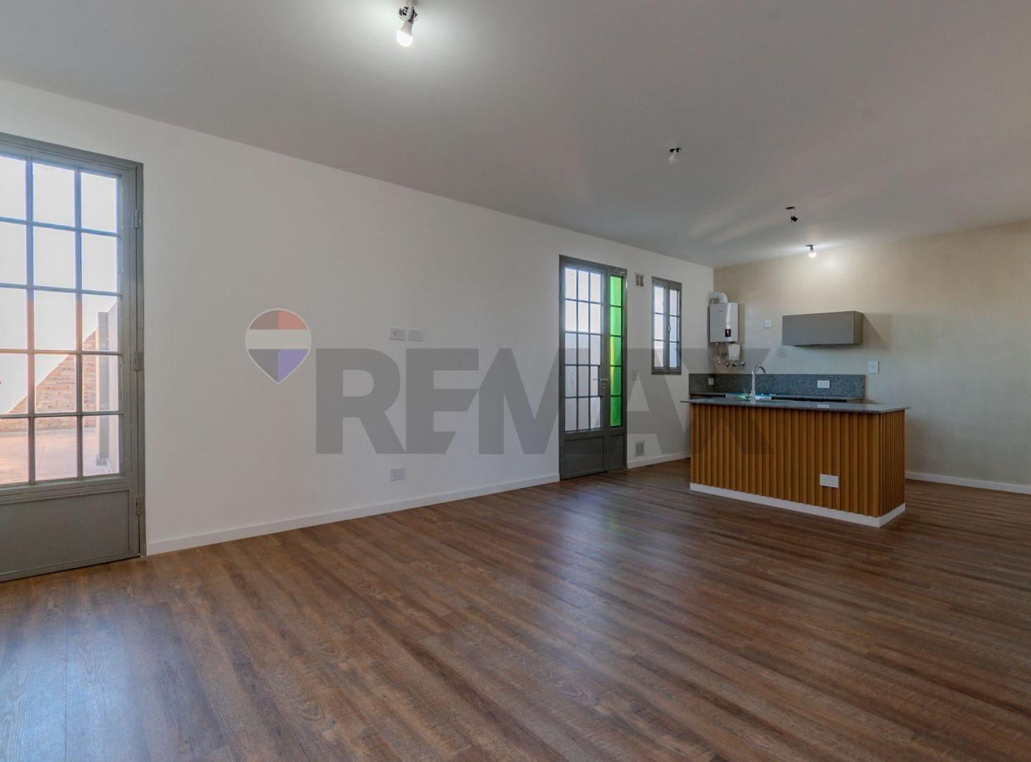 Foto de VENTA PH 2 amb CON TERRAZA Y PATIO EN BOEDO, imagen 2