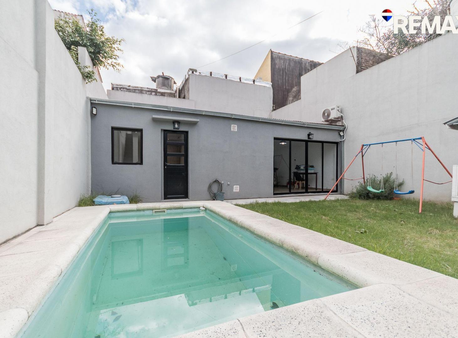 Foto de VENTA HAEDO CASA JARDIN PILETA COCHERA APTO CREDIT, imagen 2