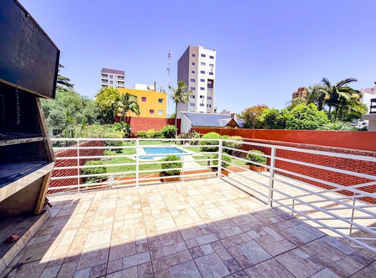 Foto de Casa en venta San Justo | Parque, pileta y jacuzzi, imagen 1