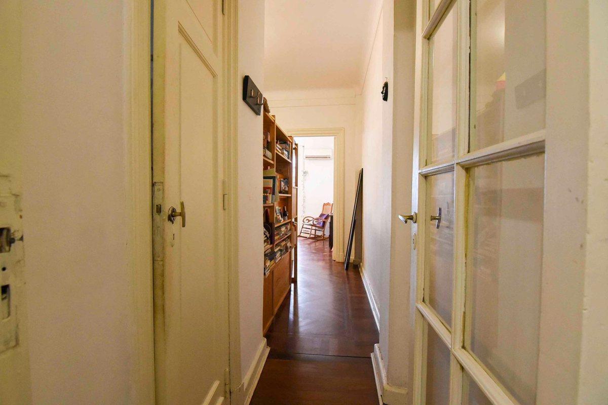 Foto de VENTA - Depto. 2 amb y medio con balcón en Almagro, imagen 2