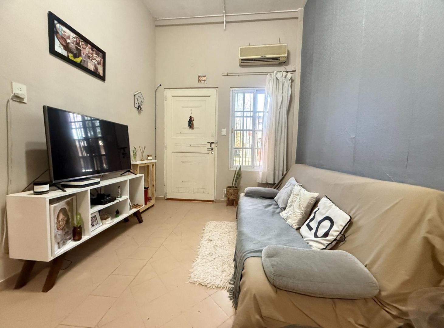 Foto de Venta PH 3 Amb. Terraza S/ expensas Ciudadela, imagen 2