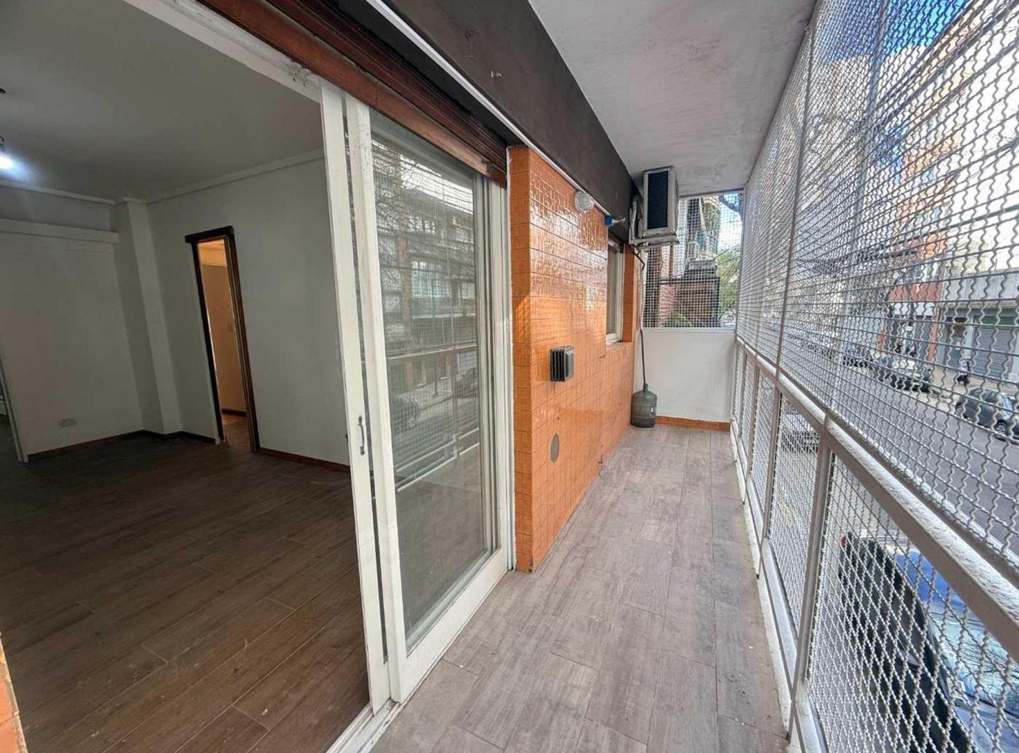 Foto de Venta 3 Amb Balcón Patio Villa Crespo Apto Crédito, imagen 1