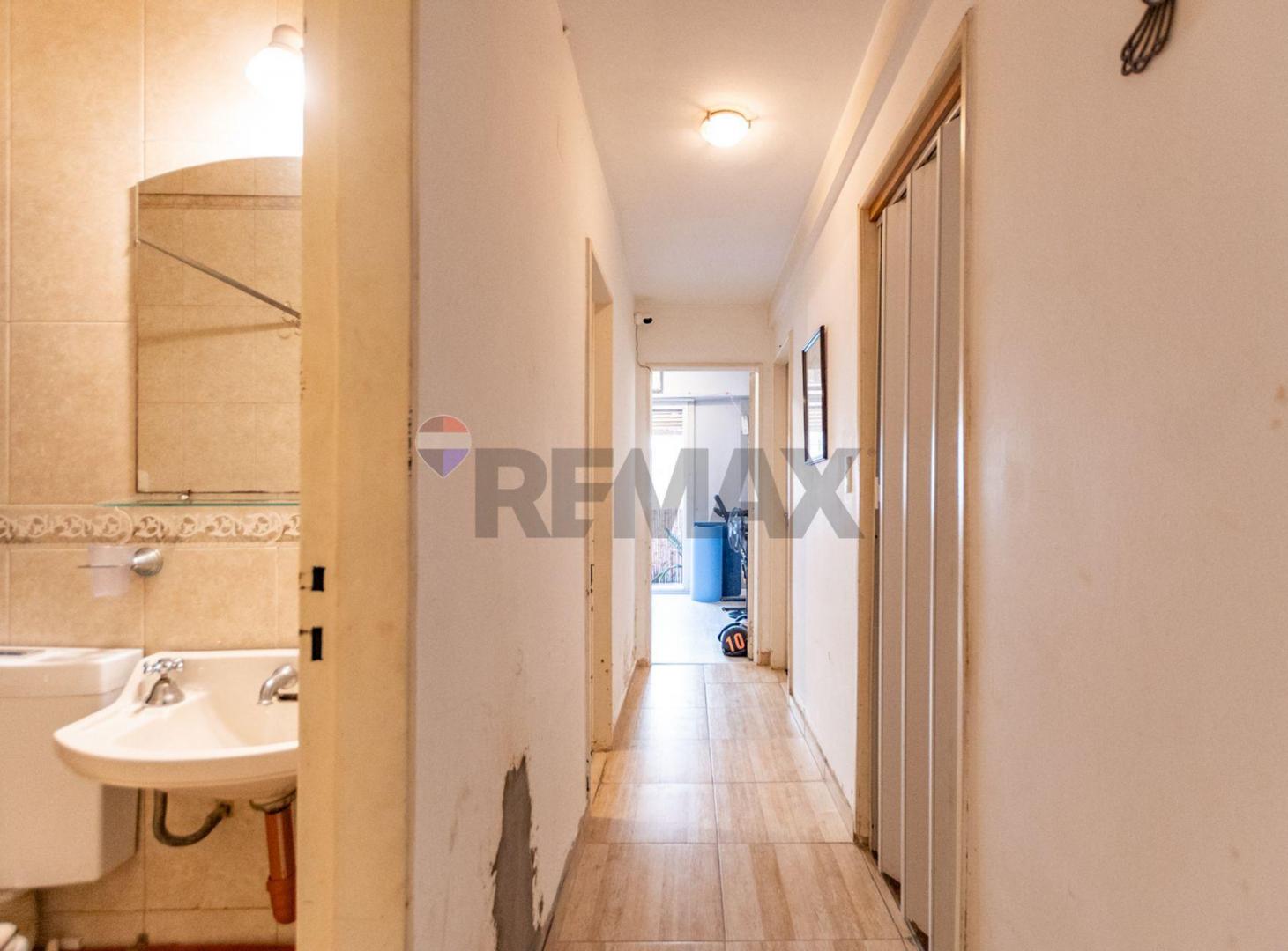 Foto de VENTA DEPTO 4 AMBIENTES DEPENDENCIA BALCON BALVANE, imagen 4