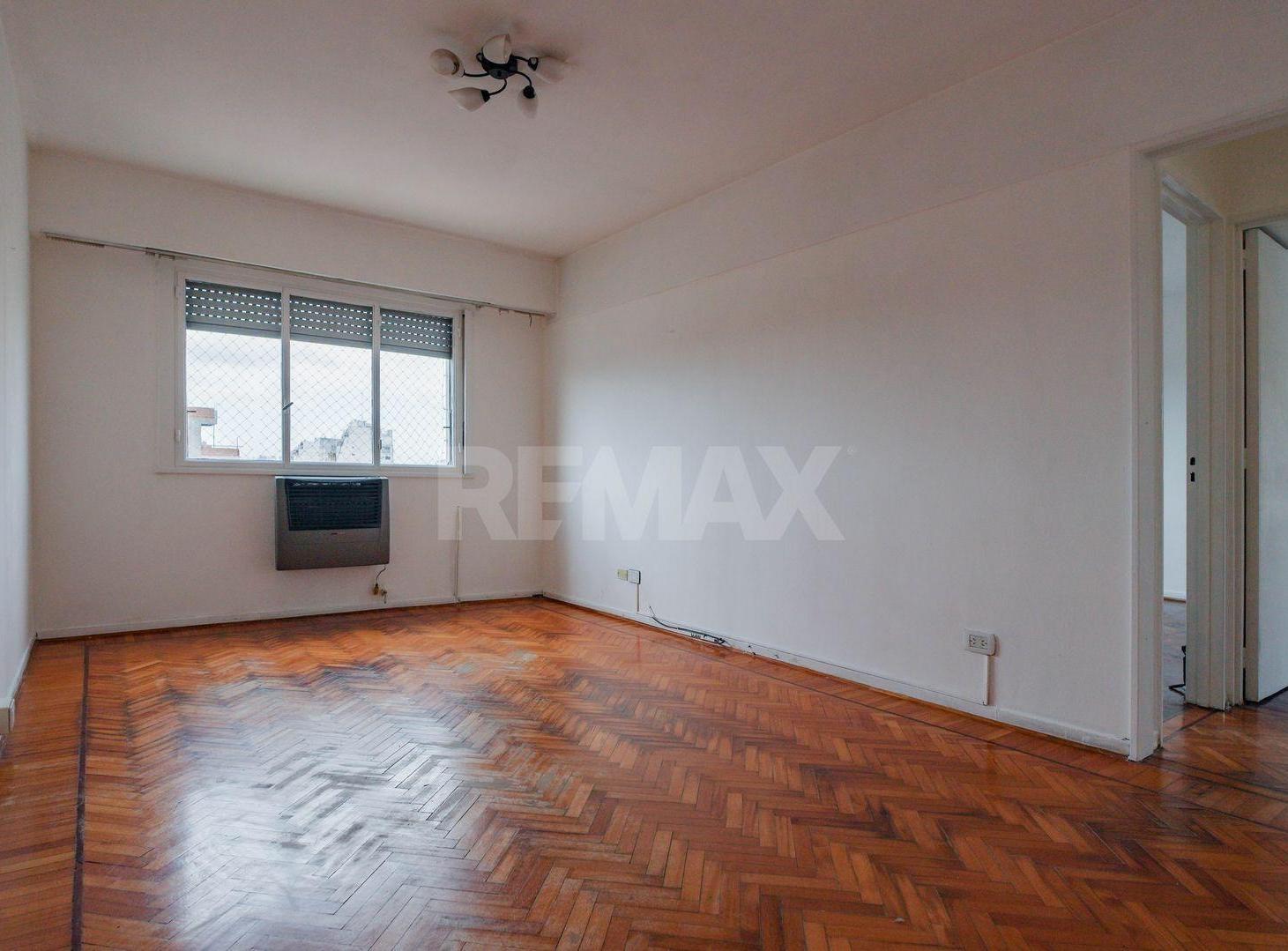 Foto de Venta depto 4 ambientes, Floresta, balcón luminoso, imagen 1