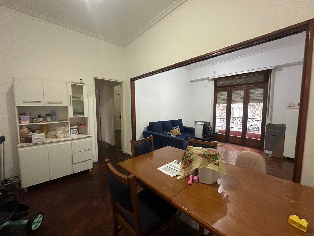 Foto de VENTA COMODO DPTO 3 AMBIENTES CON BALCON, imagen 2