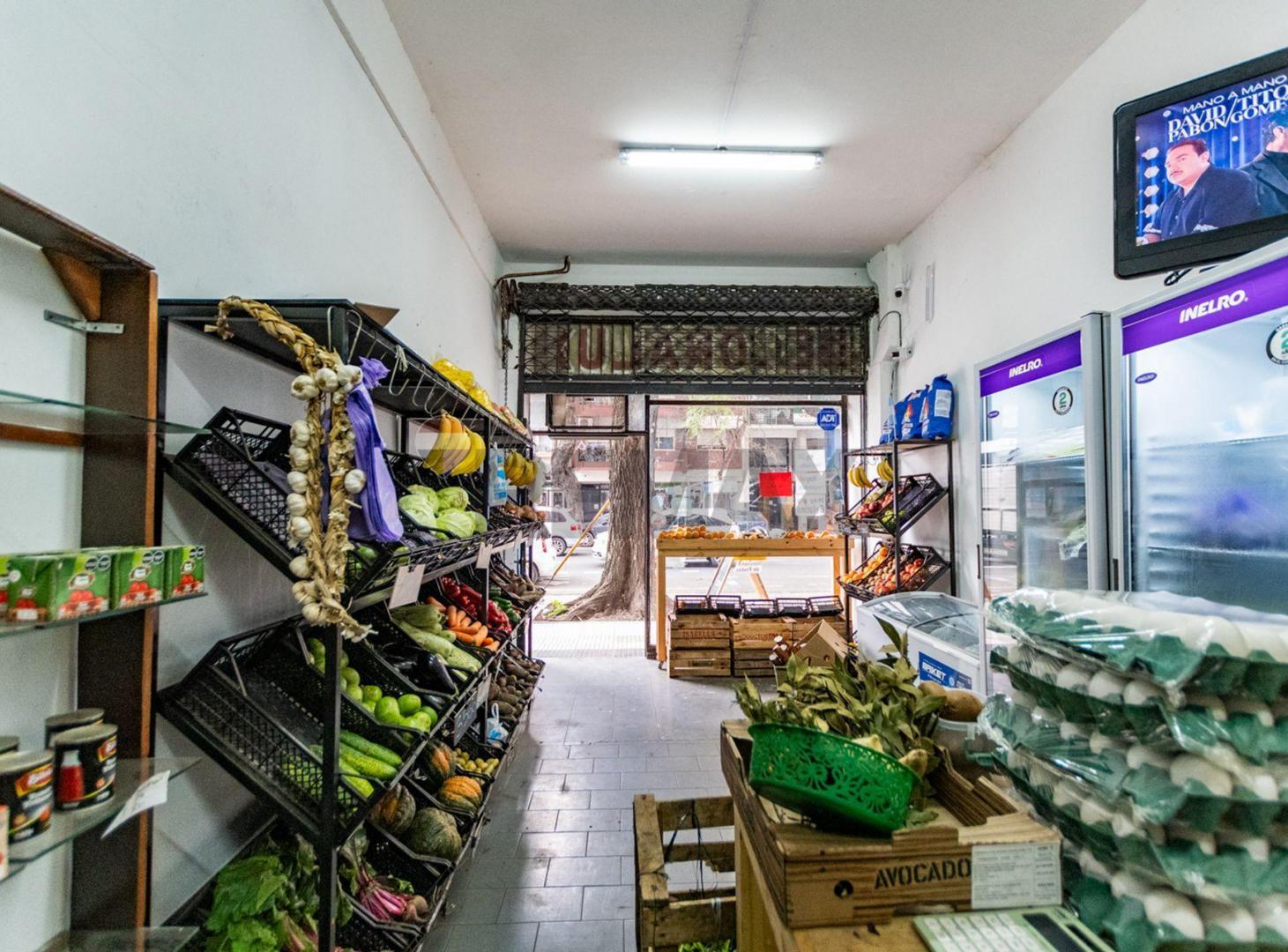 Foto de VENTA LOCAL COMERIAL FOREST AL 600, CHACARITA, imagen 2