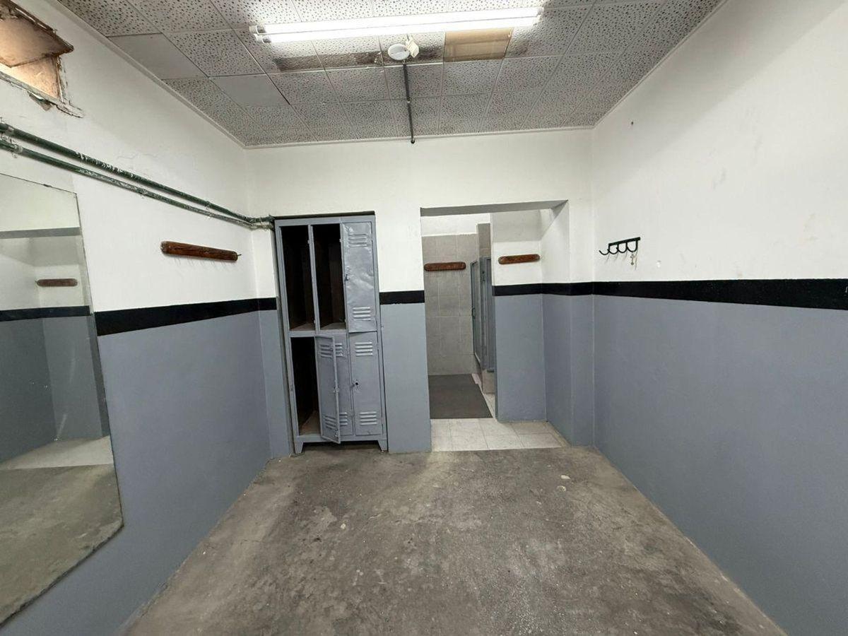 Foto de VENTA GALPON INDUSTRIAL - CIUDADELA, imagen 2
