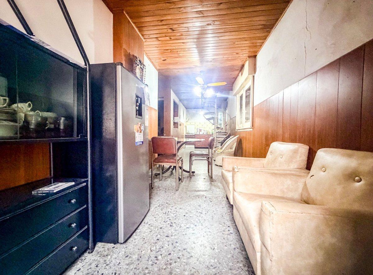 Foto de LOTE EN VENTA-CENTRO DE VALENTÍN ALSINA-INVERSORES, imagen 3