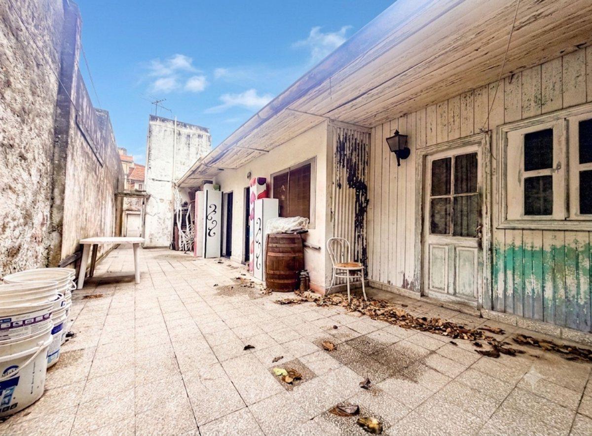 Foto de LOTE EN VENTA-CENTRO DE VALENTÍN ALSINA-INVERSORES, imagen 2