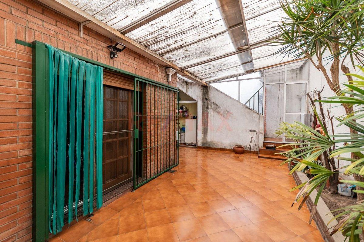Foto de Venta Casa RamosMejía IDEAL INVERSION OPORTUNIDAD, imagen 4