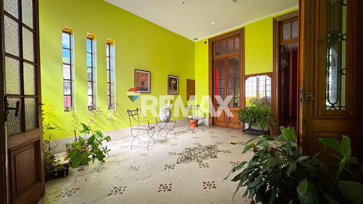 Foto de EN VENTA PH ÚNICO EN BALVANERA C/ASCENSOR y AZOTEA, imagen 1