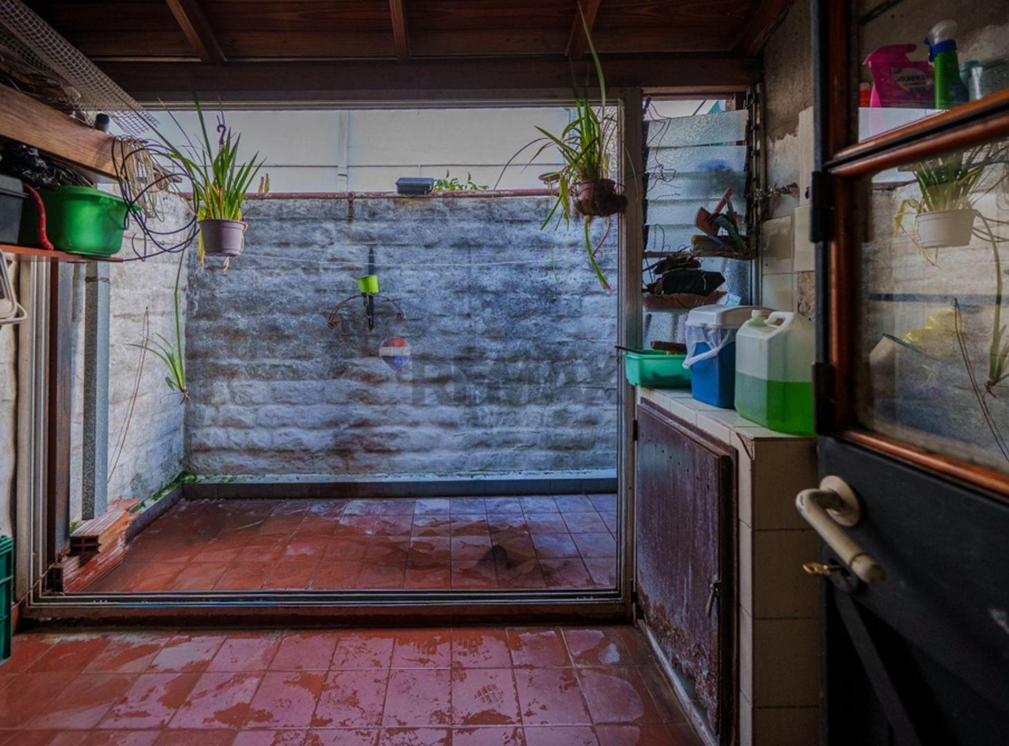 Foto de VENTA PH DUPLEX RAMOS MEJIA CON COCHERA, imagen 4