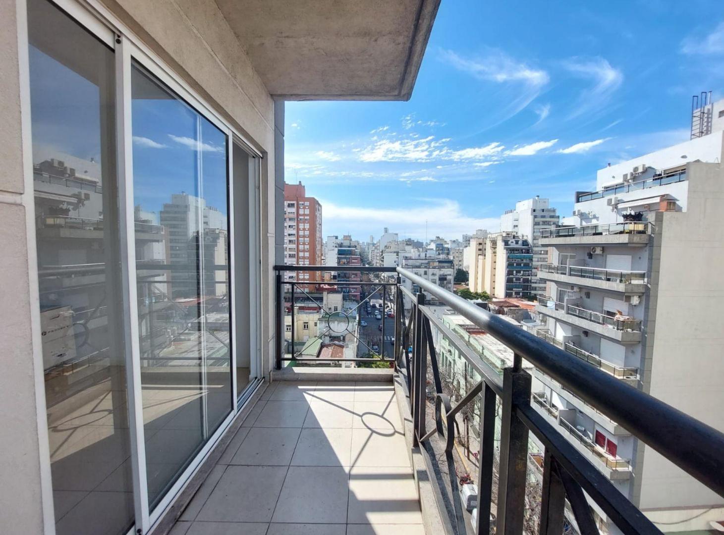 Foto de Monoambiente c balcon al frente Alquiler en Flores, imagen 2