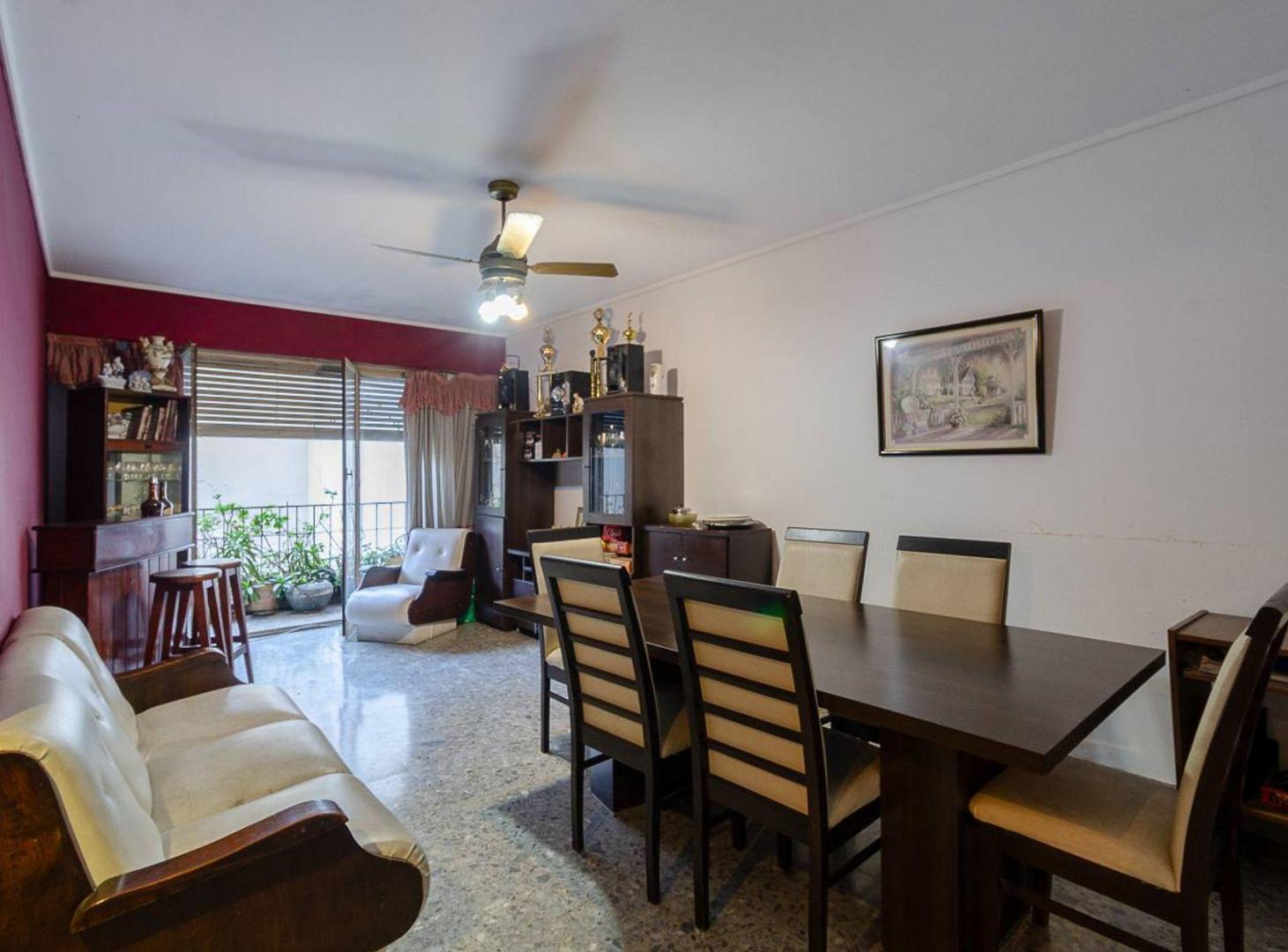 Foto de VENTA DEPTO 4 AMB PARQUE CHACABUCO CON BALCON, imagen 1