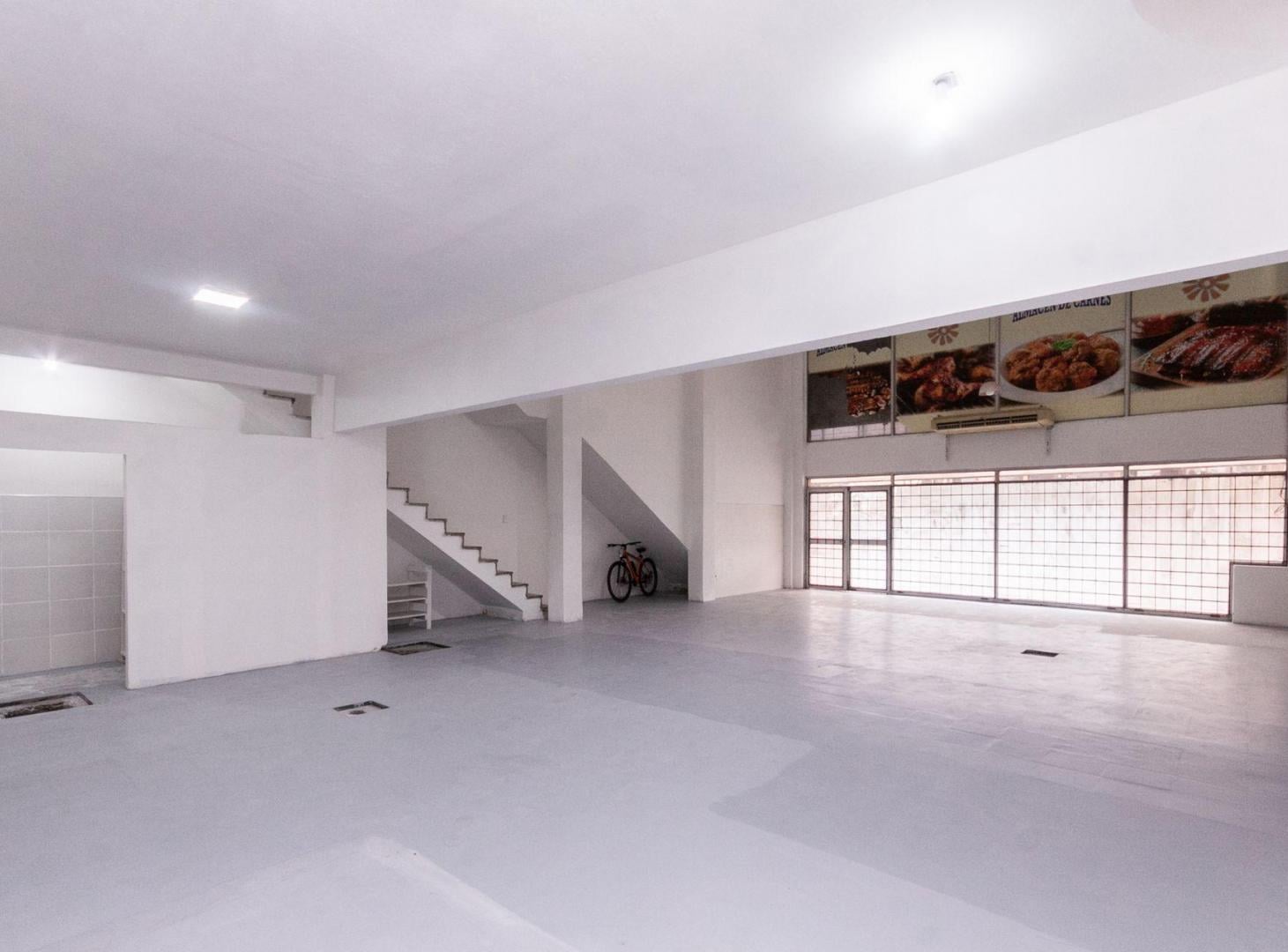 Foto de Venta casa + local en Monte Grande, imagen 2